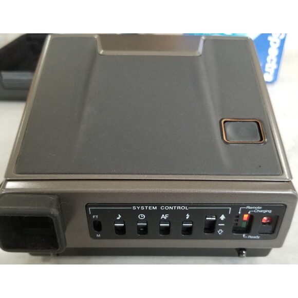 Polaroid Spectra system instant camera with 2 film packs sealed vintage camera - Picture 4 of 11